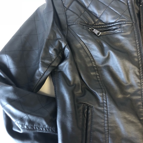 Vegan leather jacket - Picture 2 of 5